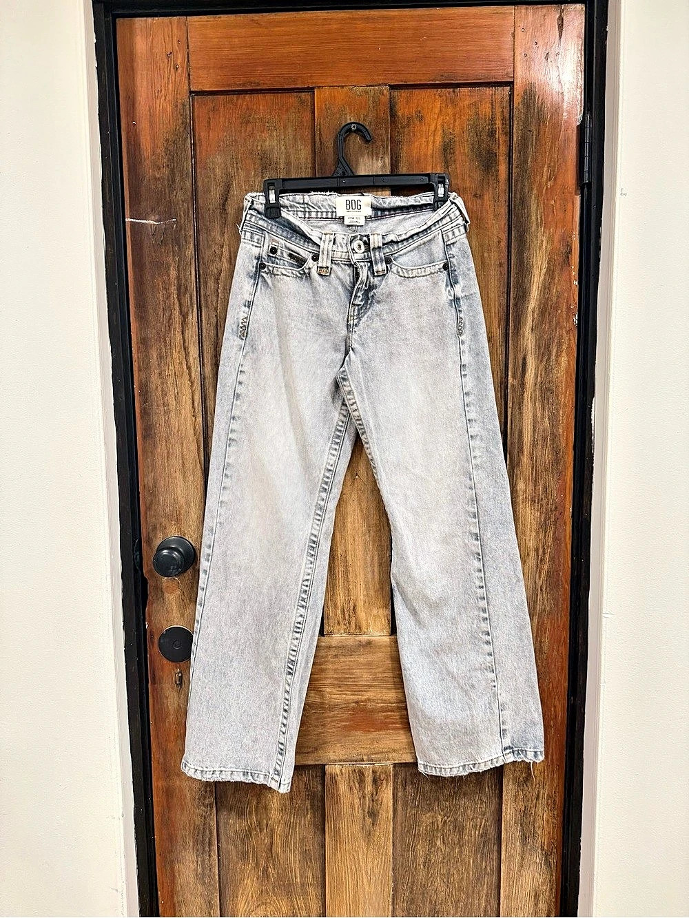 BDG Women's Straight Leg Jeans Waist 24